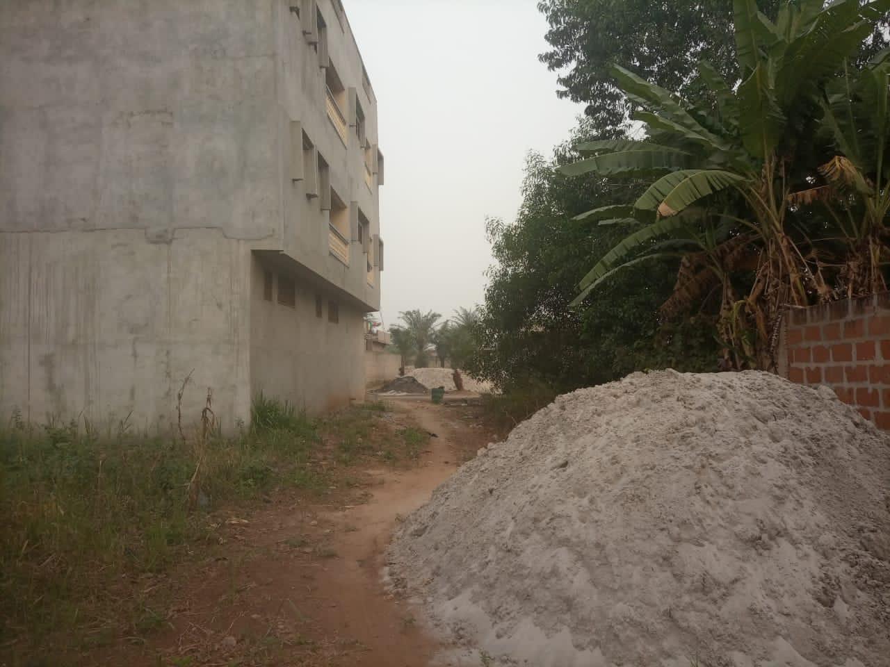 Vente d'une Maison / Villa à 10.000.000 FCFA : Littoral-Cotonou (Calavi Womey/awake)