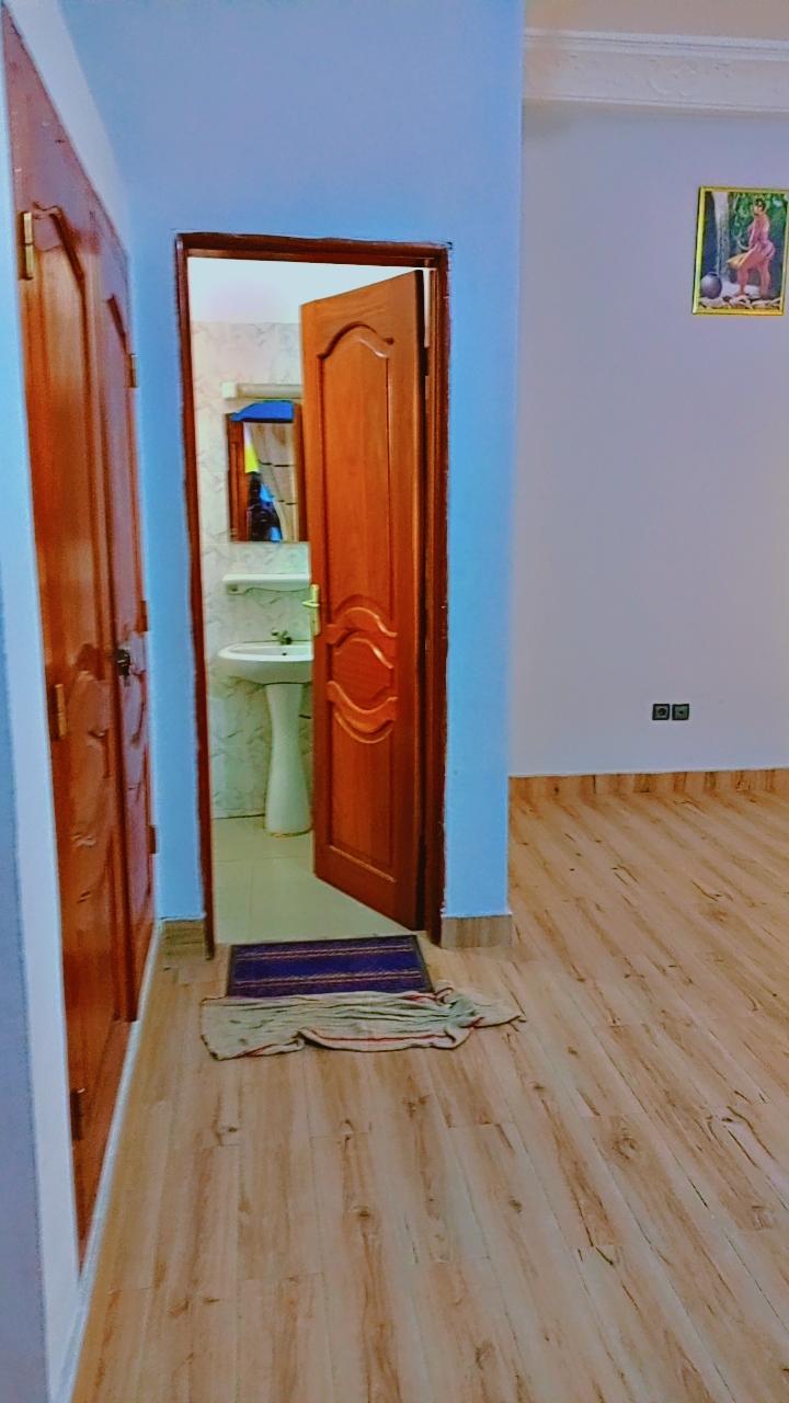 Location meublée d'un Appartement : Cotonou (AKPAKPA )